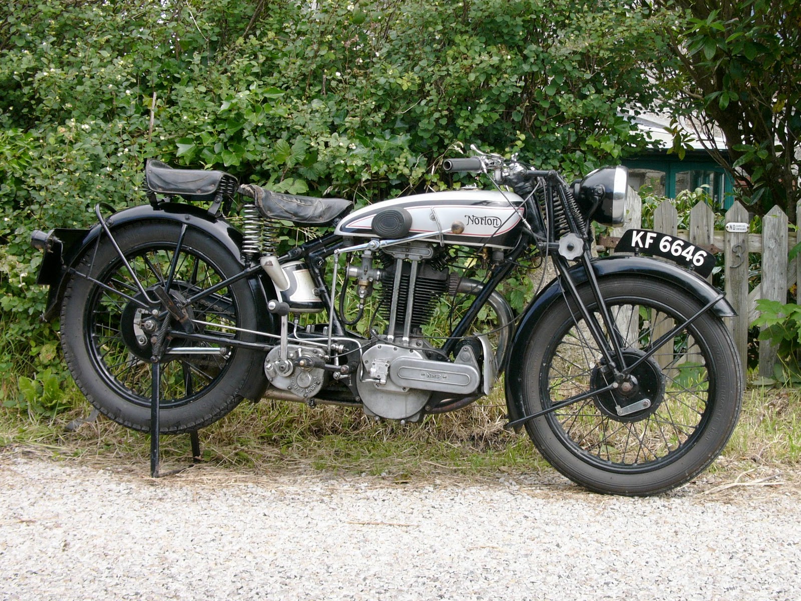 Alimos Classic Motorbike Sunday 