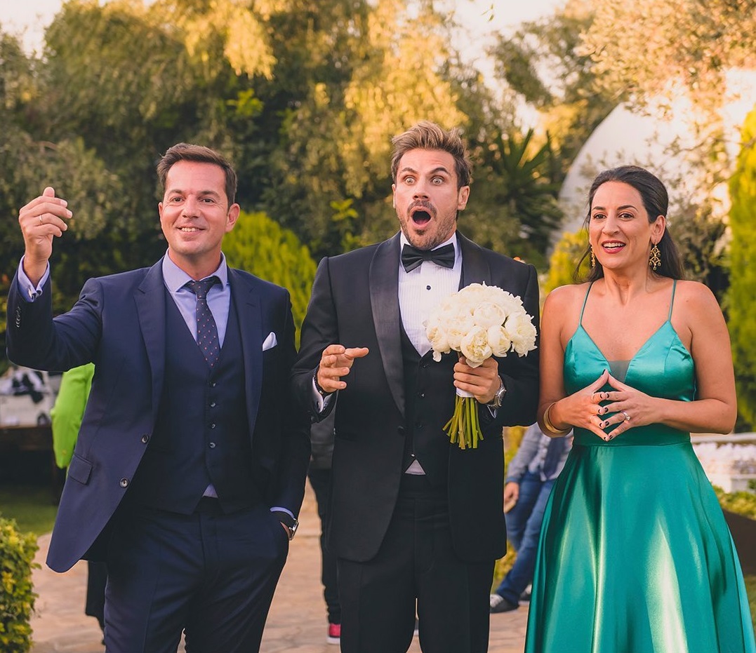 Άκης Πετρετζίκης