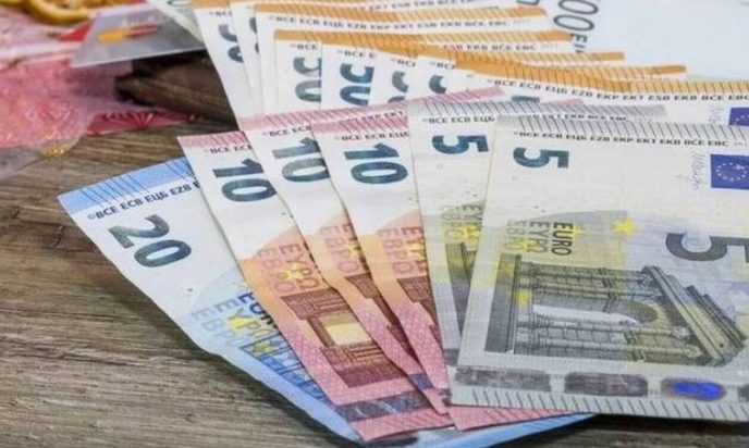 Αναδρομικά