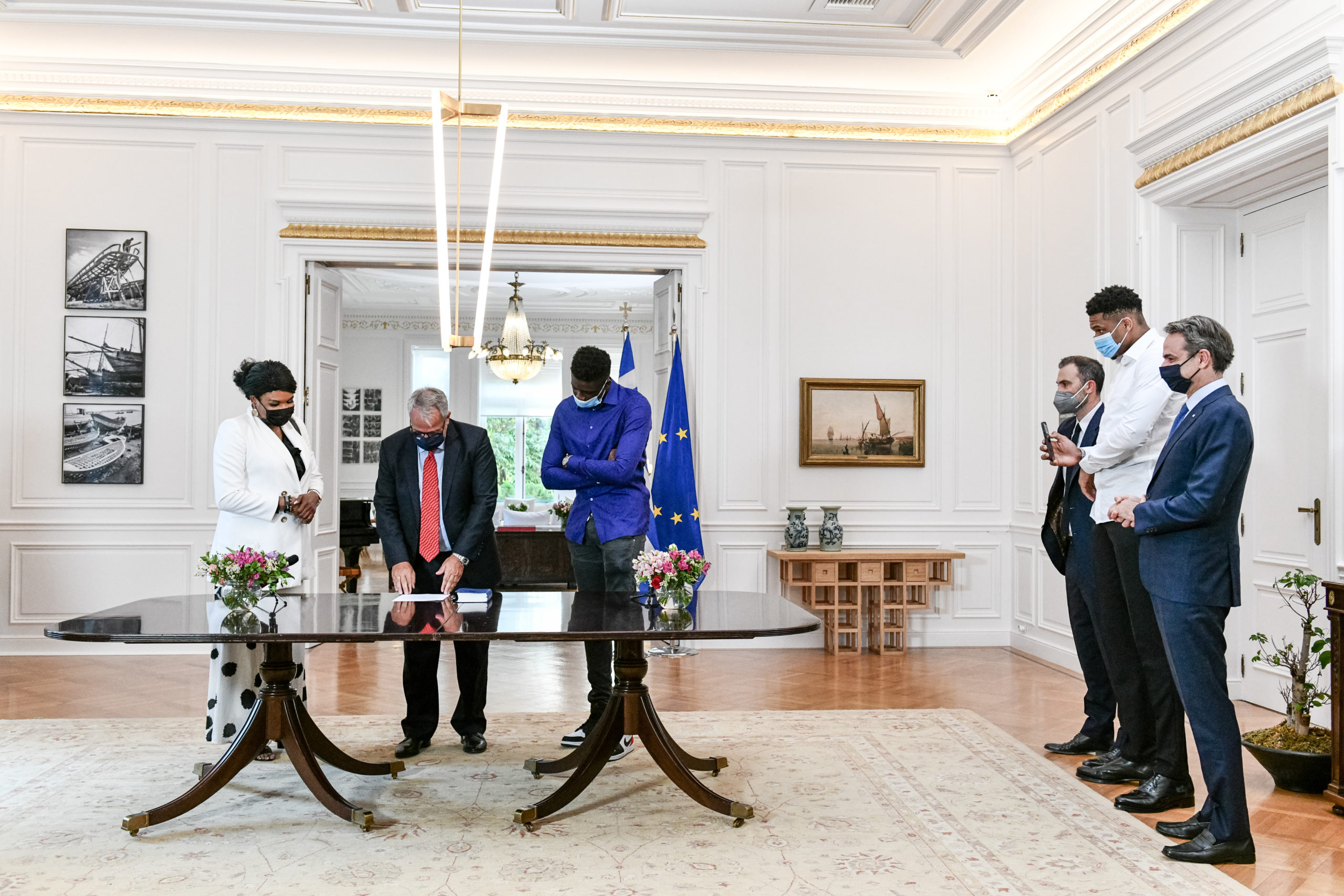 Αντετοκούνμπο-Μαξίμου