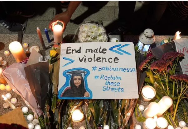 Βρετανία - Σαμπίνα δασκάλα