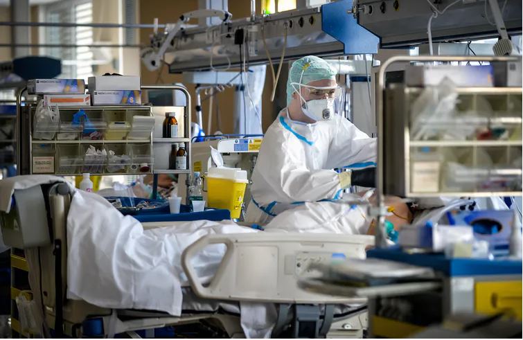 αντιβιοτικό - κορονοϊός