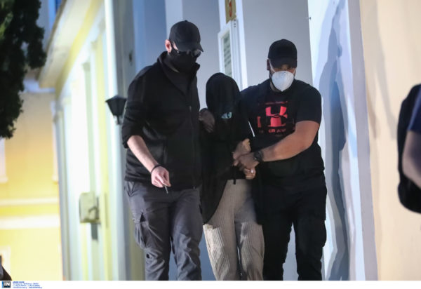 Επίθεση με βιτριόλι κατηγορουμενη