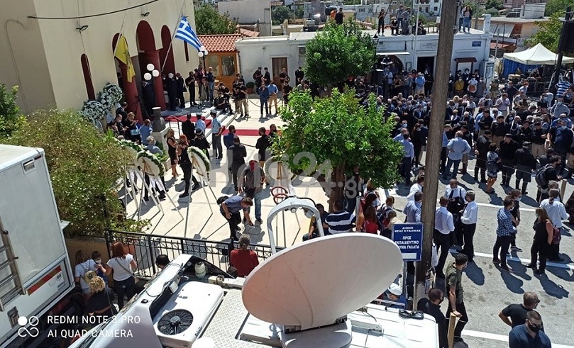 Μίκης Θεοδωράκης