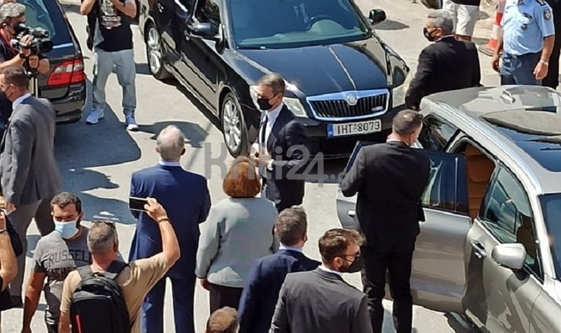 Μίκης Θεοδωράκης