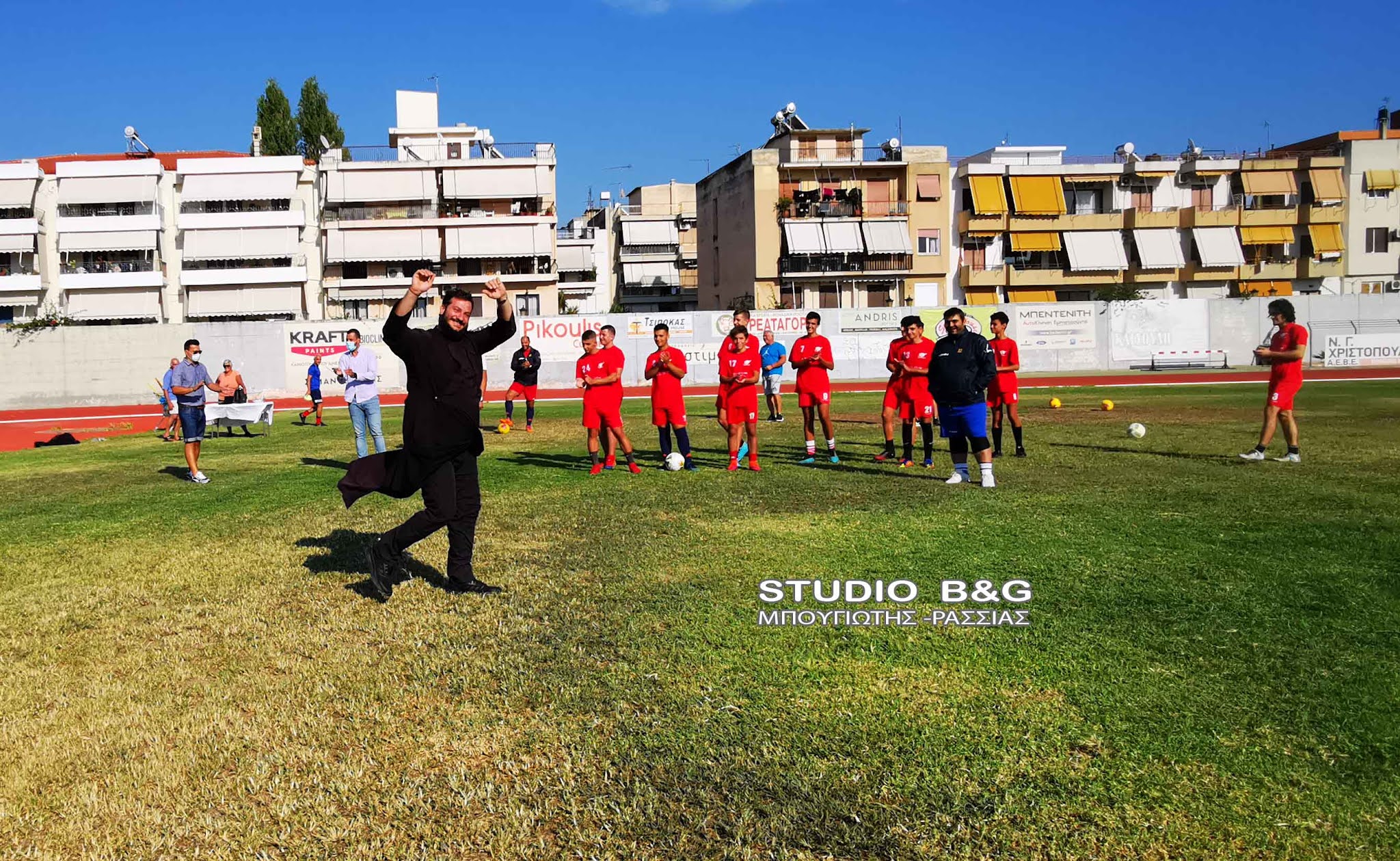 ιερέας ναύπλιο