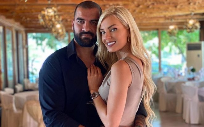 Τζούλια Νόβα