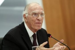 Λεβέντης-Κορονοϊός