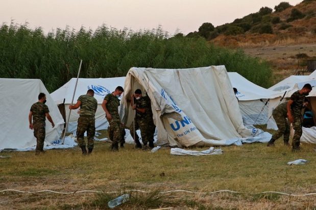 Μετανάστες Ένοπλες Δυνάμεις