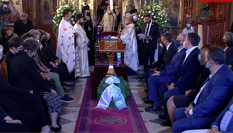 Μίκης Θεοδωράκης