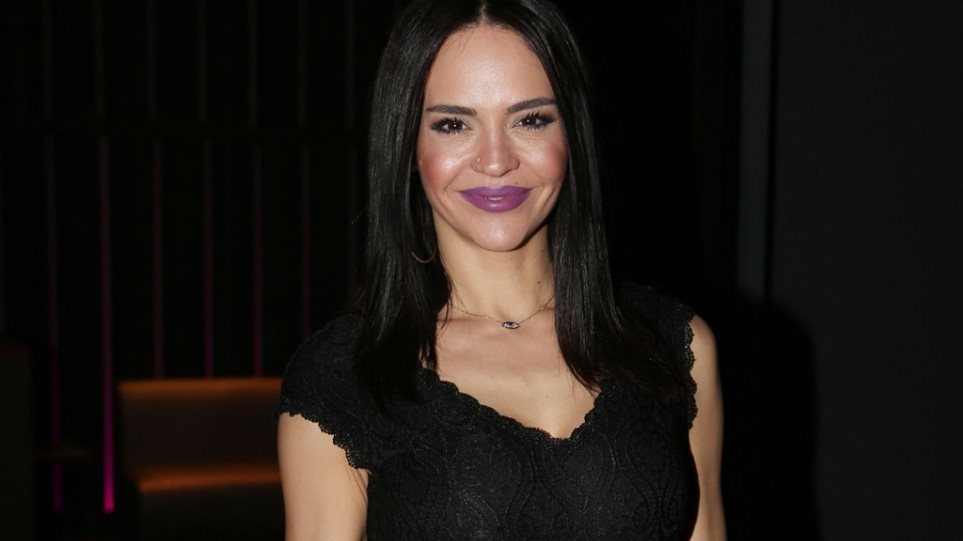 Νικολέττα Καρρά