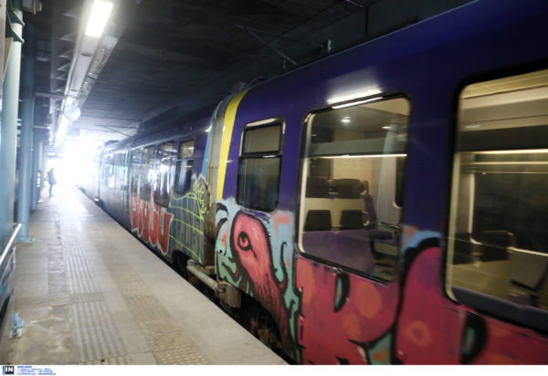 Προαστιακός τρένο Κάτω Πατήσια