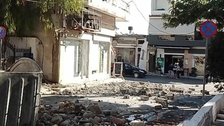 Σεισμός στο Ηράκλειο: Μαρτυρίες κατοίκων – Δεν θα κοιμηθούν στα σπίτια τους απόψε