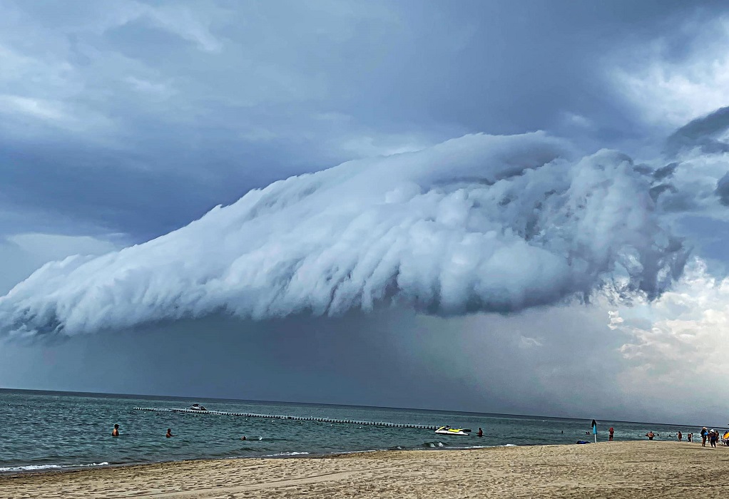 Shelf Cloud