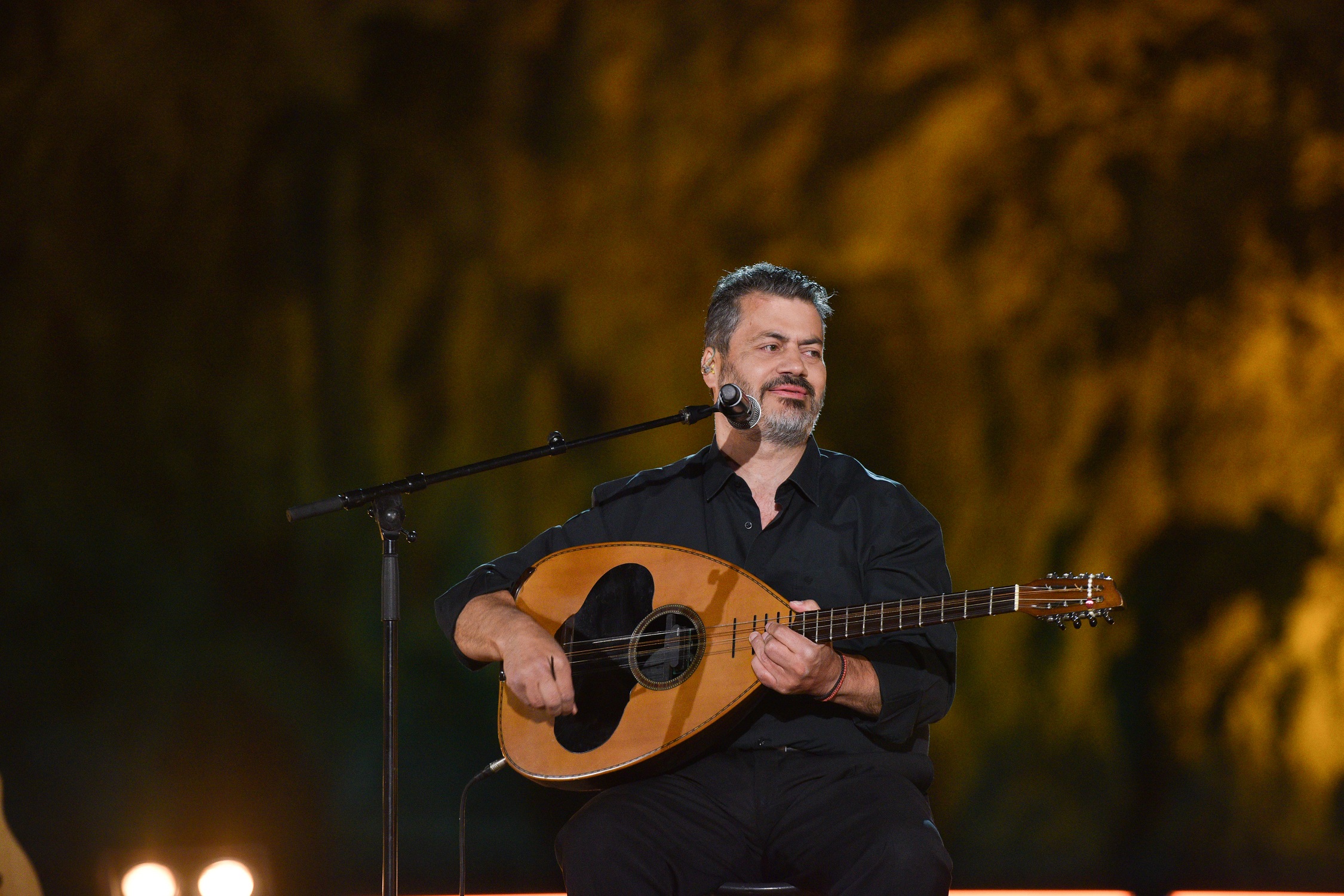 Σπίτι με το MEGA Μανώλης Κονταρός