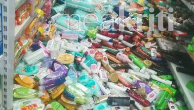 Ηράκλειο: ΒΙΝΤΕΟ από τη στιγμή του σεισμού σε σούπερ μάρκετ