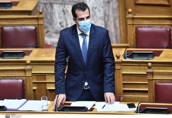 Θάνος Πλεύρης