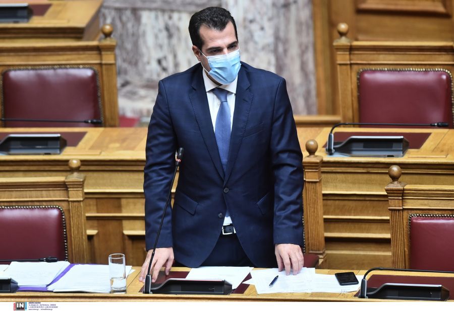 Θάνος Πλεύρης