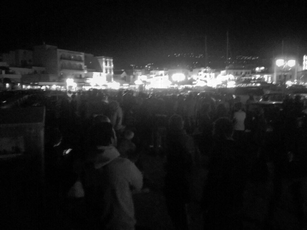 Τήνος επεισόδια