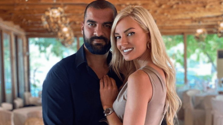 Τζούλια Νόβα