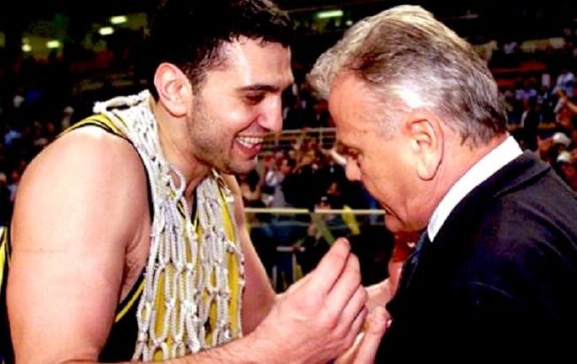 Ντούσαν Ίβκοβιτς - Βασίλης Κικίλιας