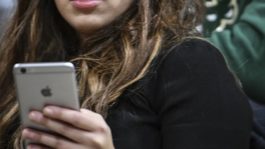 Δημοσθένης Αναγνωστόπουλος-Τέλη κινητής τηλεφωνίας