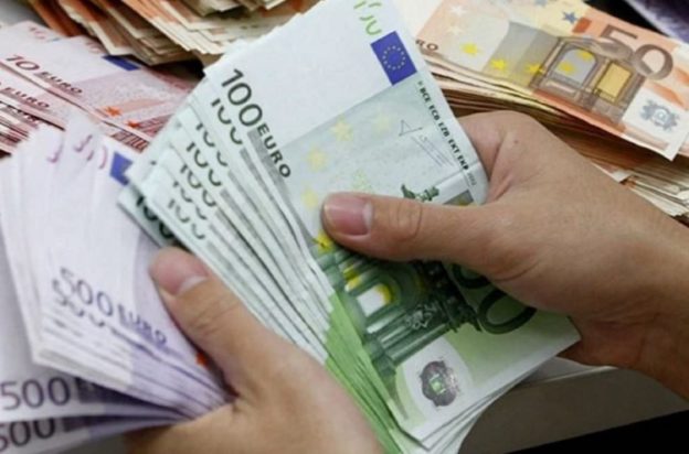 Εφορία-χρέος