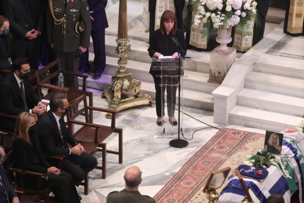 Κατερίνα Σακελλαροπούλου - Φώφη Γεννηματά