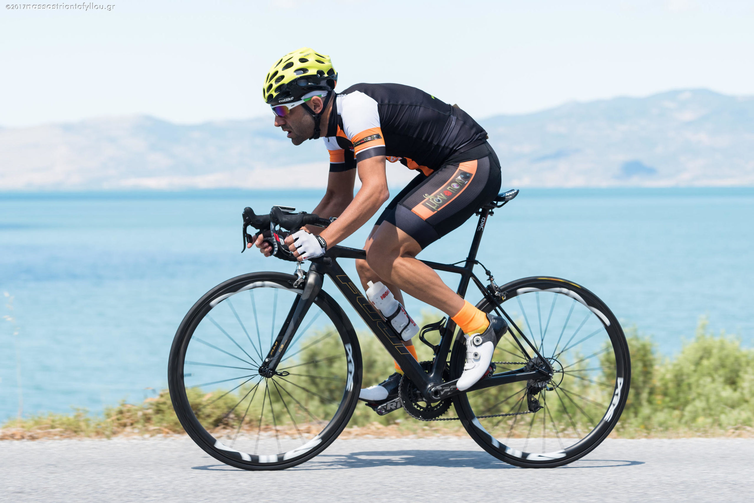 τροχαίο - Κώστας Ελευθεριάδης