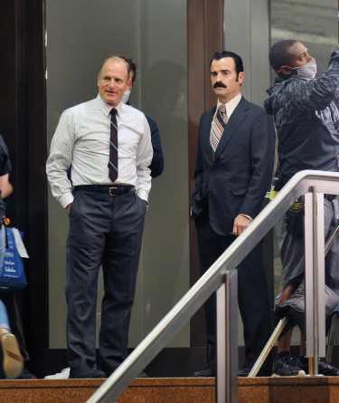 Γούντι Χάρελσον Τζάστιν Θερού