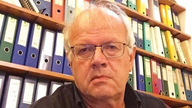 Άκης Τσελέντης