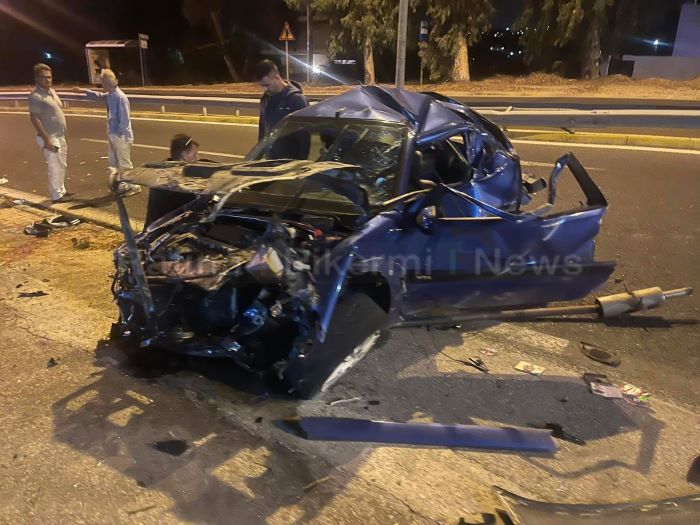 Σοβαρό τροχαίο στη Ραφήνα: Σοκάρουν οι εικόνες από το αυτοκίνητο