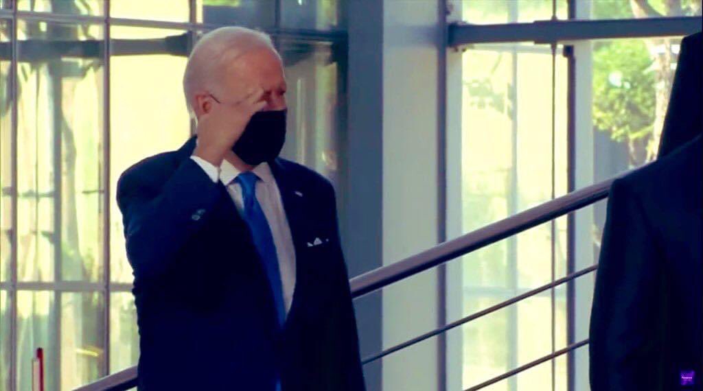 G20: Ο στρατιωτικός χαιρετισμός του Μπάιντεν και η viral γκριμάτσα του Ερντογάν – ΦΩΤΟ-ΒΙΝΤΕΟ