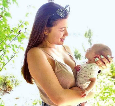 Καρολάιν Γλυκά Νερά