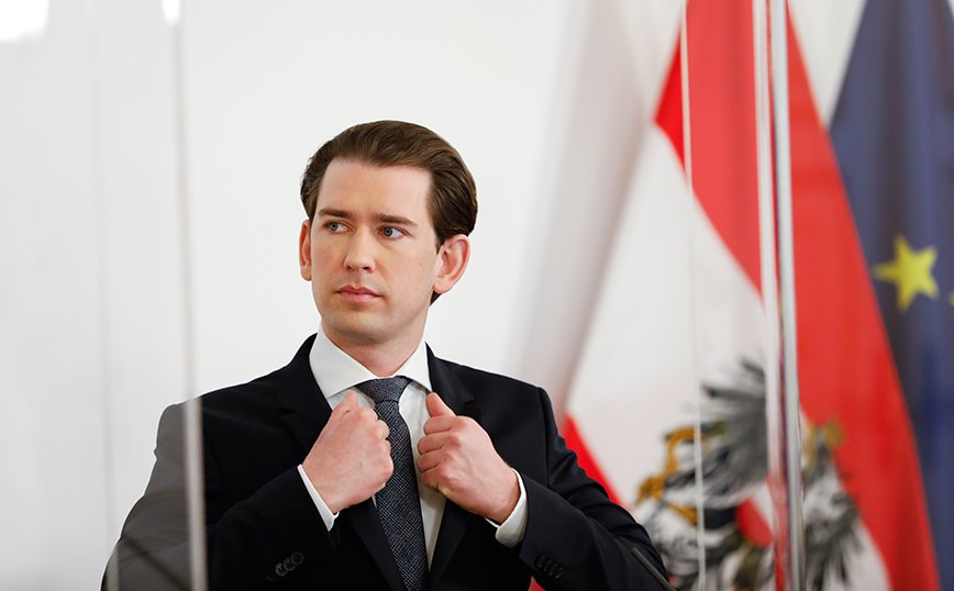 Αυστρία: Ο Σεμπάστιαν Κουρτς παραιτήθηκε από την καγκελαρία