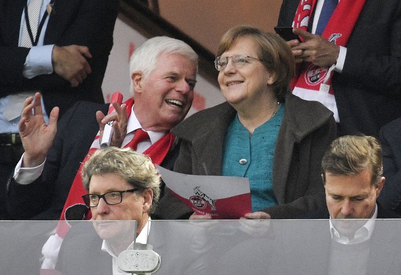 Άνγκελα Μέρκελ- γήπεδο