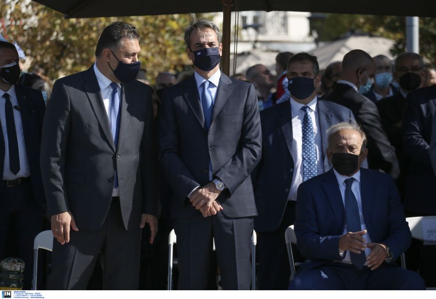 Κυριάκος Μητσοτάκης-παρέλαση