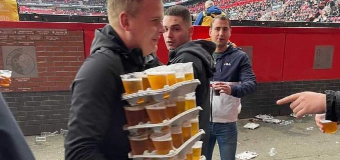 Τβέντε-Οπαδός-Μπύρα