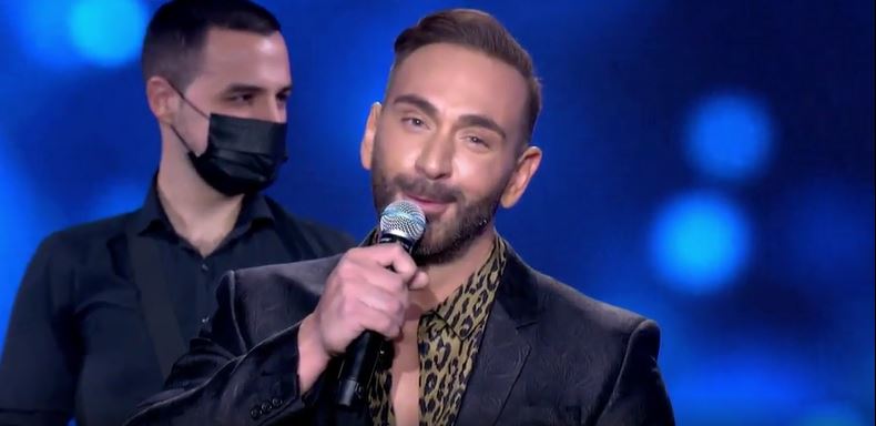 J2US Νίκος Κοκλώνης Νίκος Μουτσινάς