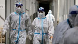 νοσοκομειο γιατρός κορονοϊός