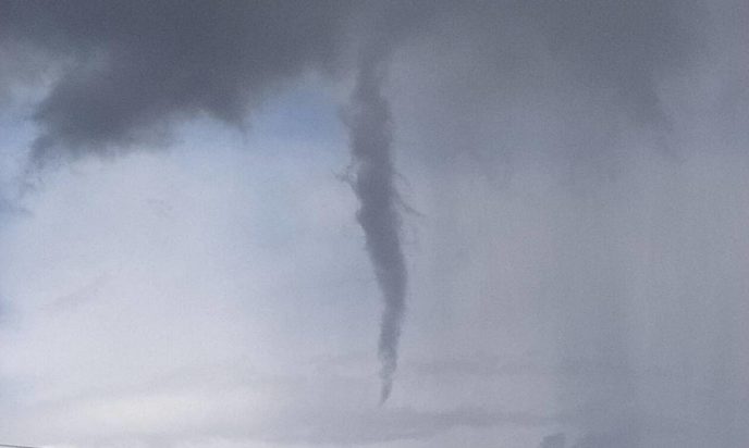 Πάρνηθηα-Ανεμοστρόβιλος