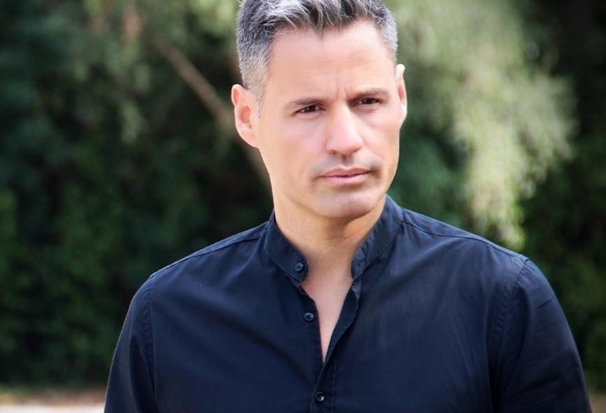 Γρηγόρης Πετράκος