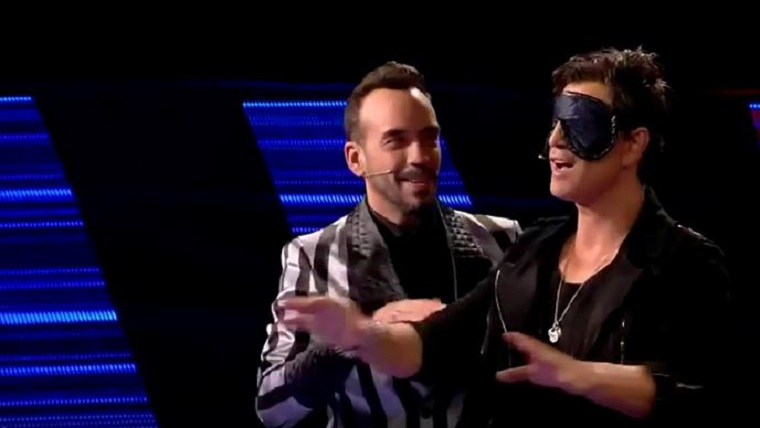 Σάκης Ρουβάς Πάνος Μουζουράκης μάσκα