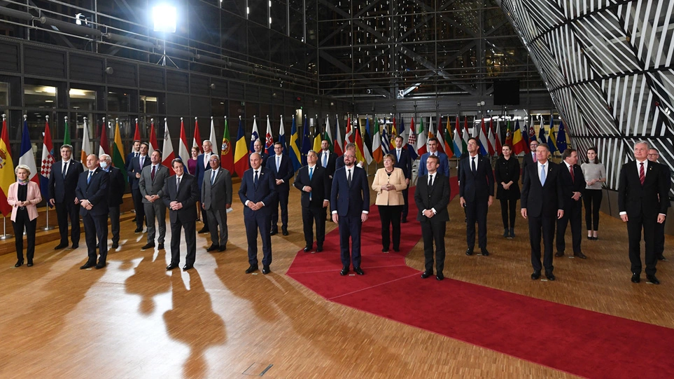 Σύνοδος Κορυφής: Το φυσικό αέριο και η πυρηνική ενέργεια στις «πράσινες» επενδύσεις