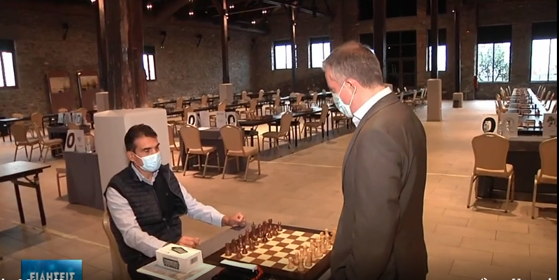 Επίδειξη σκάκι από τον πρωταθλητή Ευρώπης Αρκάντι Νάιντιτς