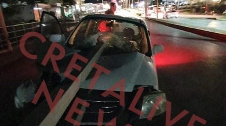 Τροχαίο στην Κρήτη: Αυτοκίνητο καρφώθηκε στις μπάρες – ΦΩΤΟ