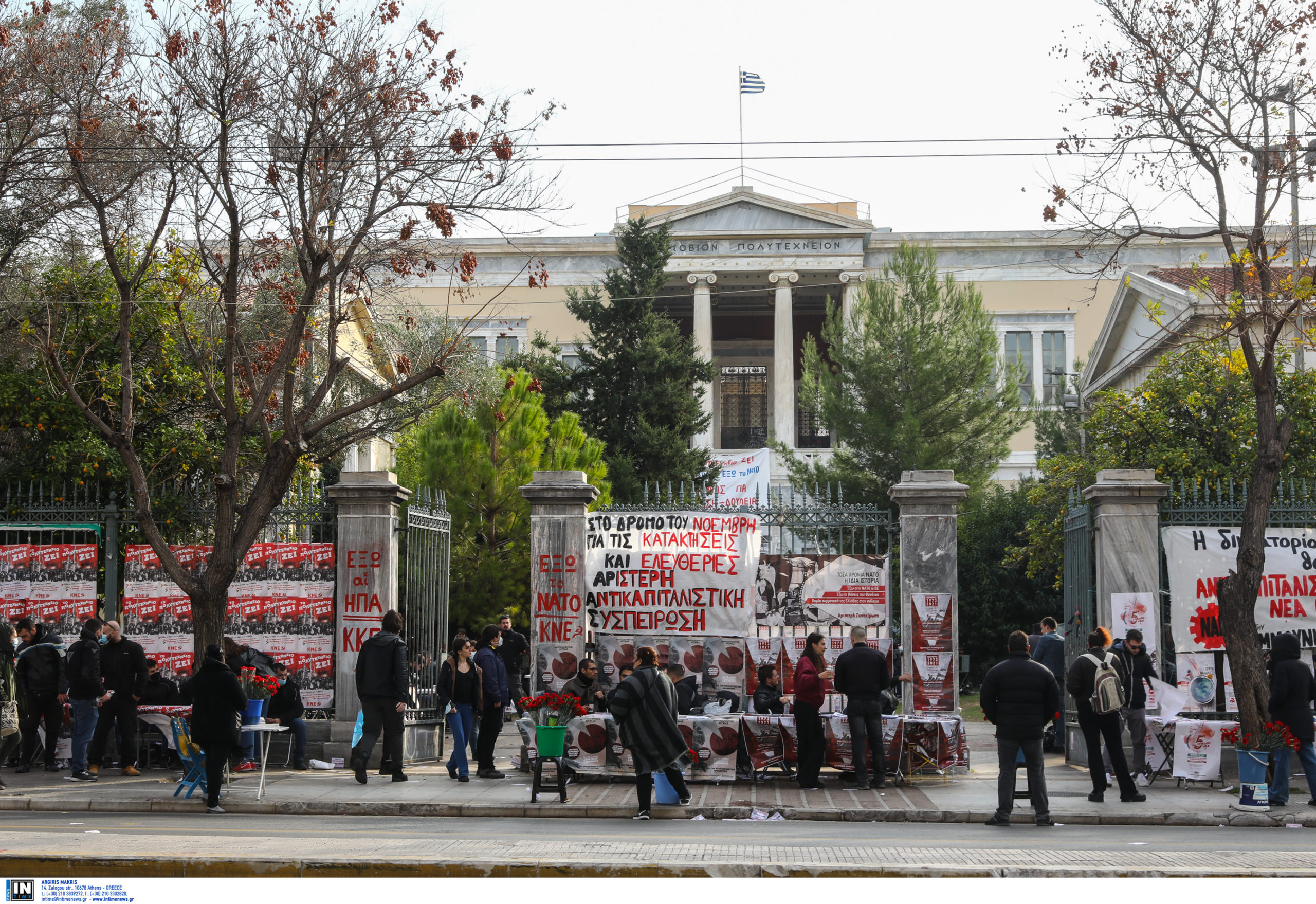 Πολυτεχνείο: Ποιοι δρόμοι θα είναι κλειστοί- Τροποποιήσεις στα ΜΜΜ
