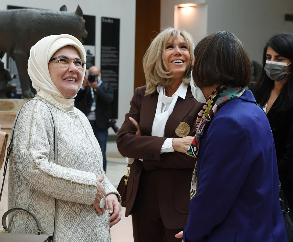 Εμινέ Ερντογάν,Μπριζίτ Μακρόν