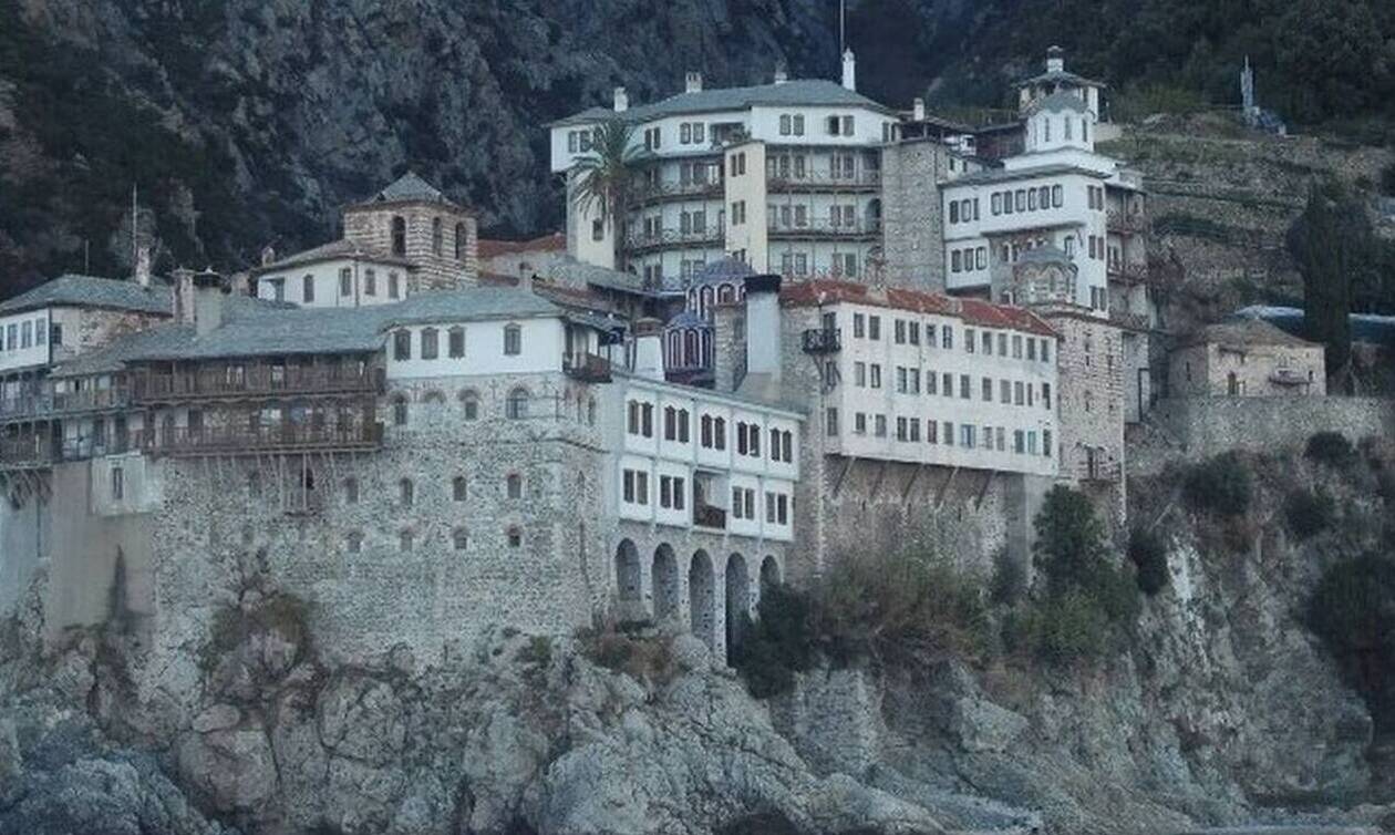 Άγιο Όρος: Δύο ακόμα νεκροί μοναχοί από κορονοϊό