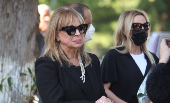 Άννα Φόνσου, κηδεία Τάκη Μπουγά